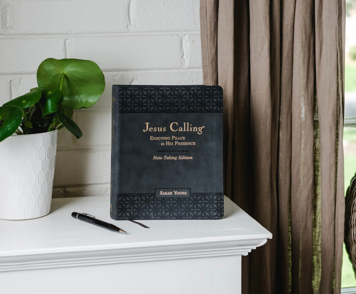 JESUS Calling Taking Note Edition