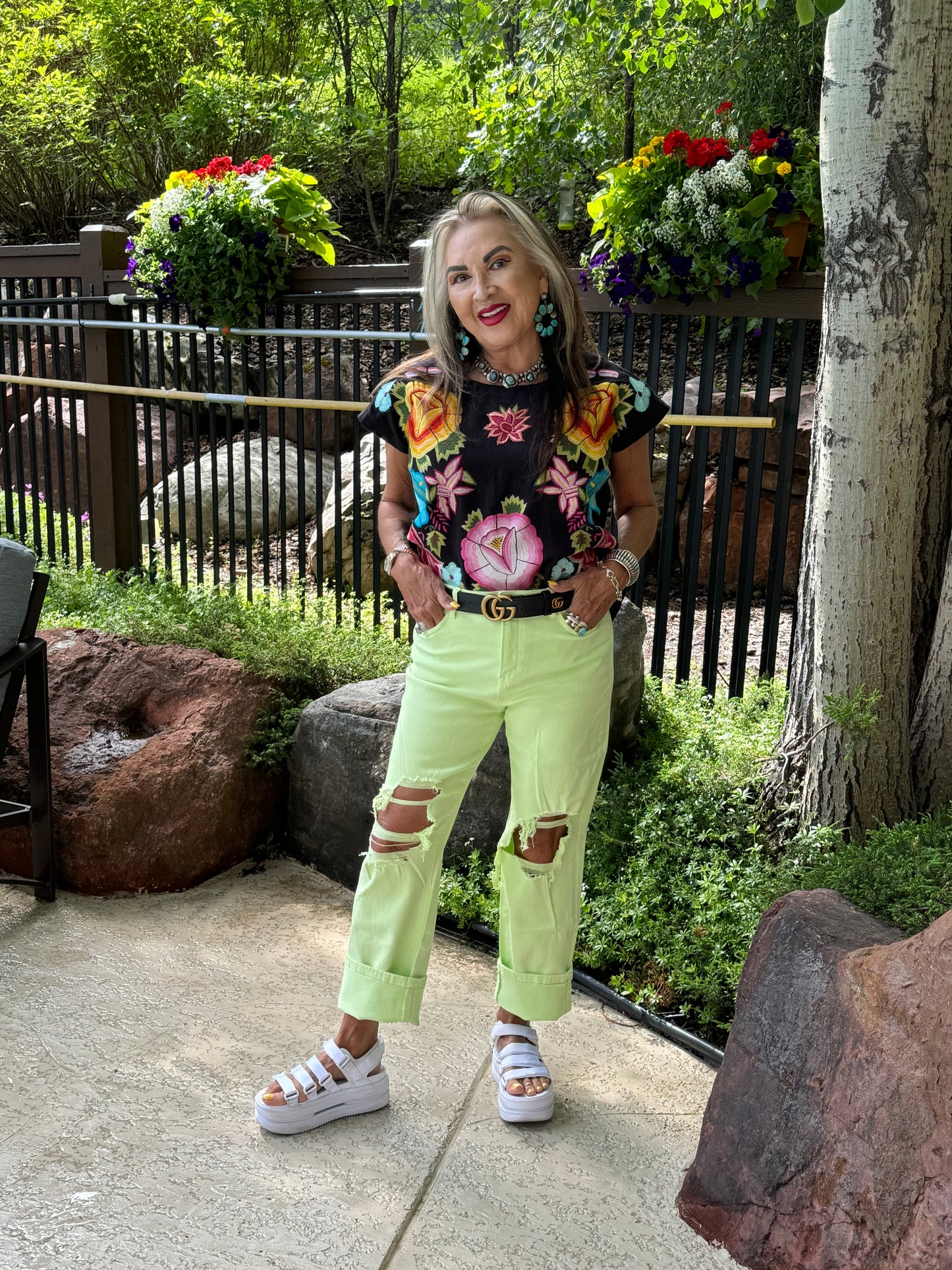 Vintage Collection Embroidered Flowers Top