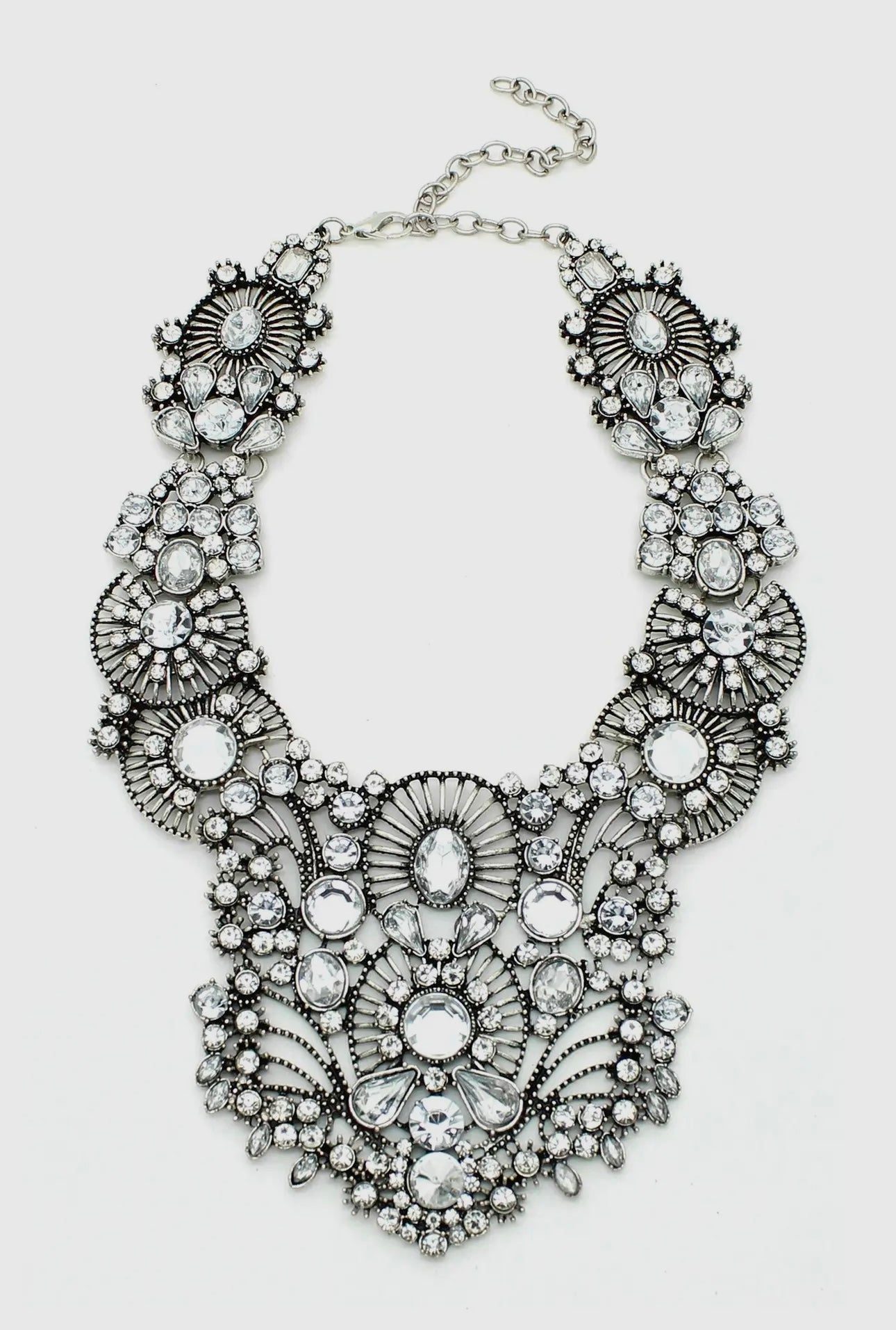 The Manhattan Necklace