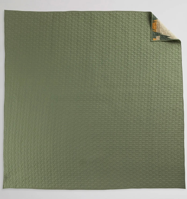 Siskiyou Coverlet Set