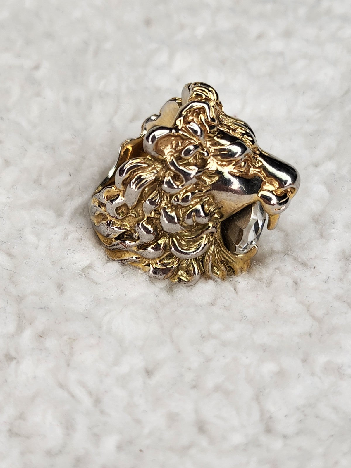 Pre-Loved Gucci Lion Head Ring