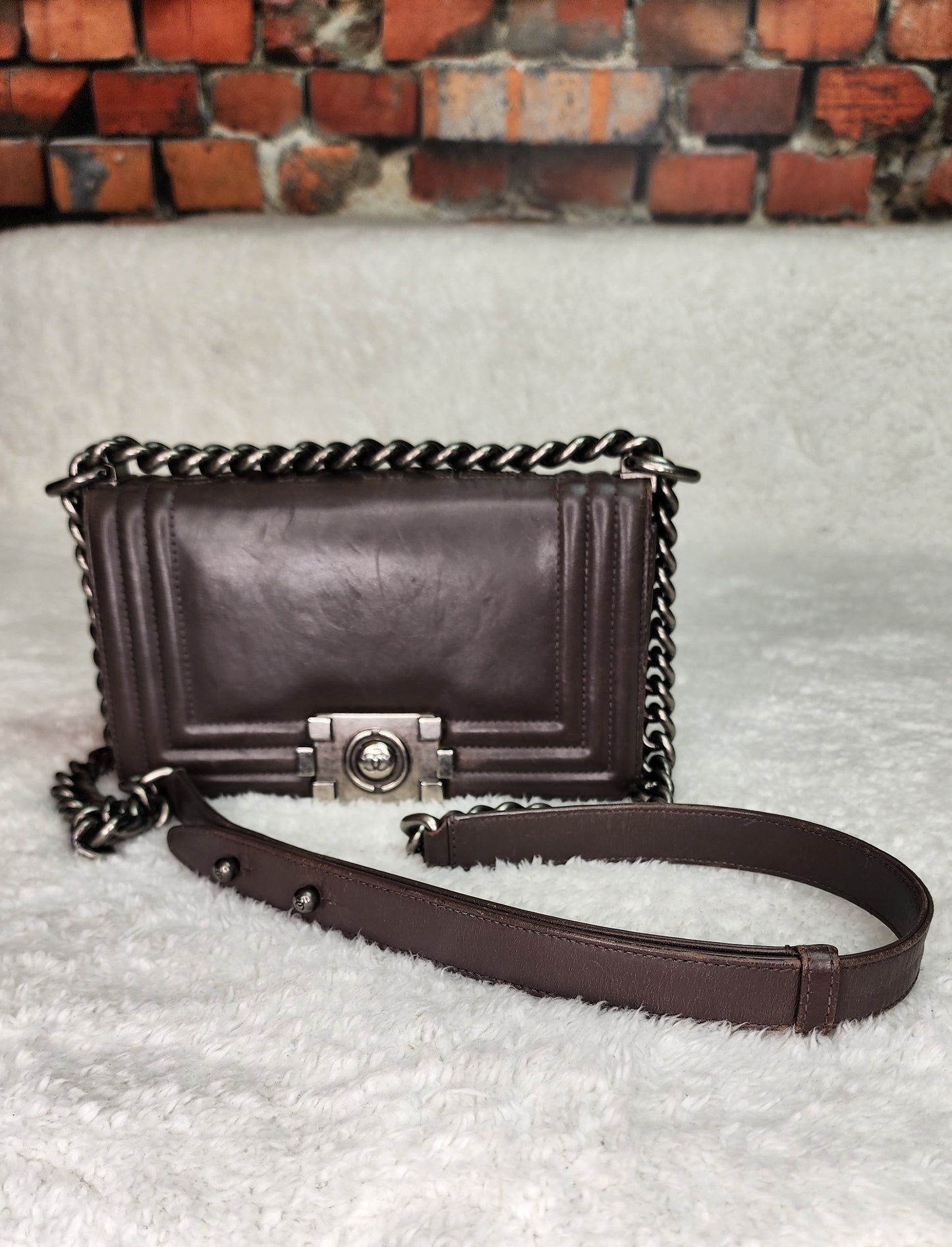 Pre-Loved Chanel Boy Handbag