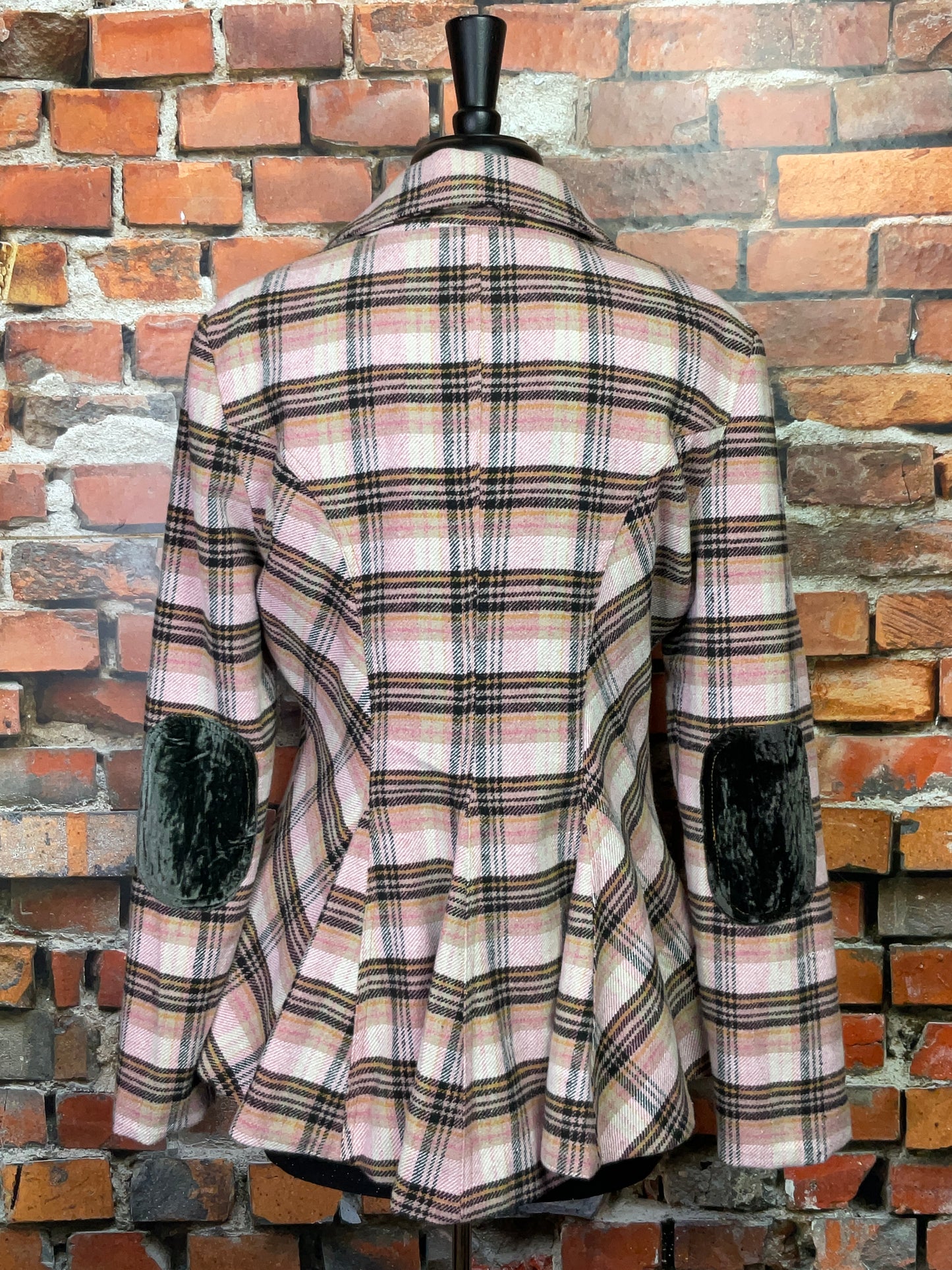 Plaid Tapered Blazer