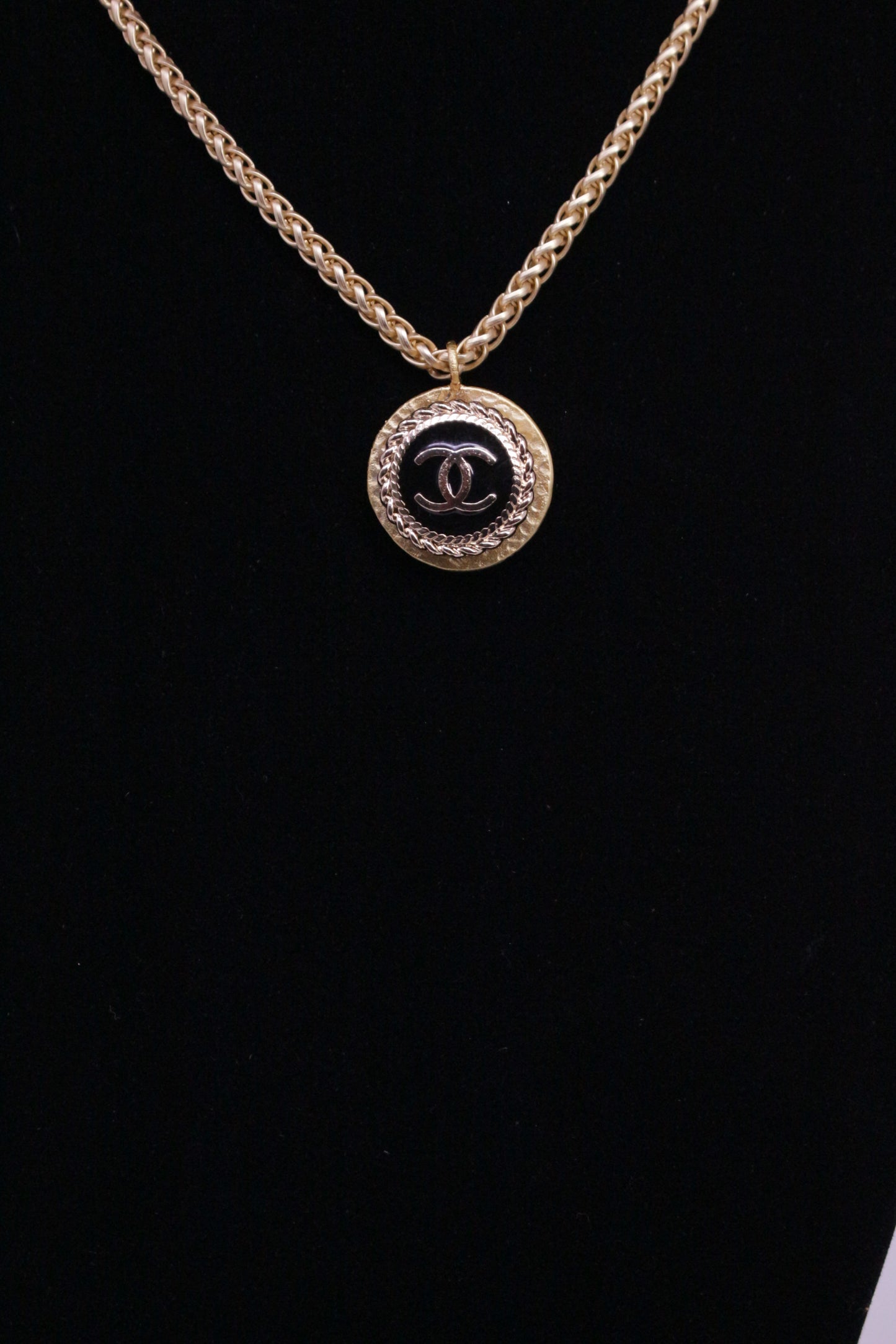 Black CC on Backplate