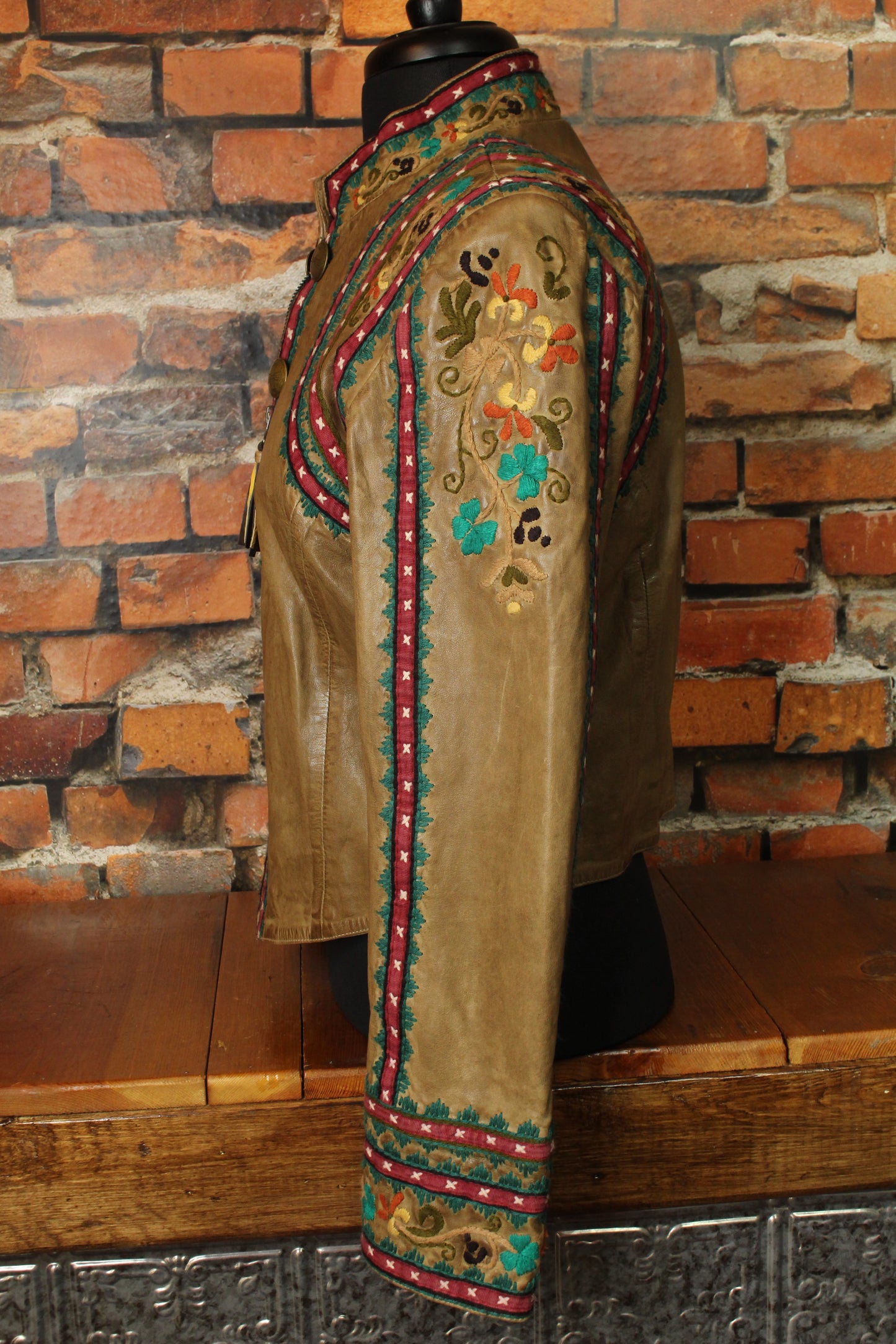 La Rioja Jacket Embroidery