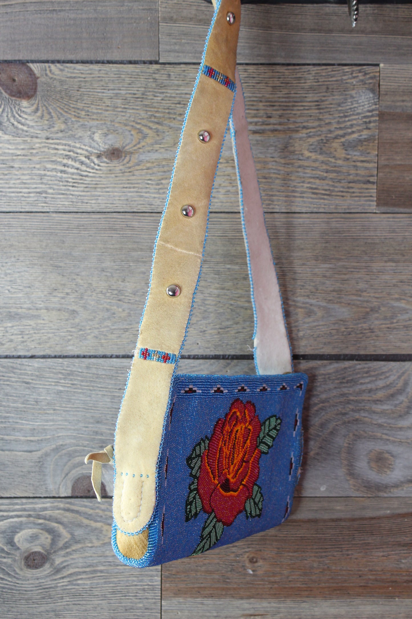 Beautiful Beaded Rose Handbag