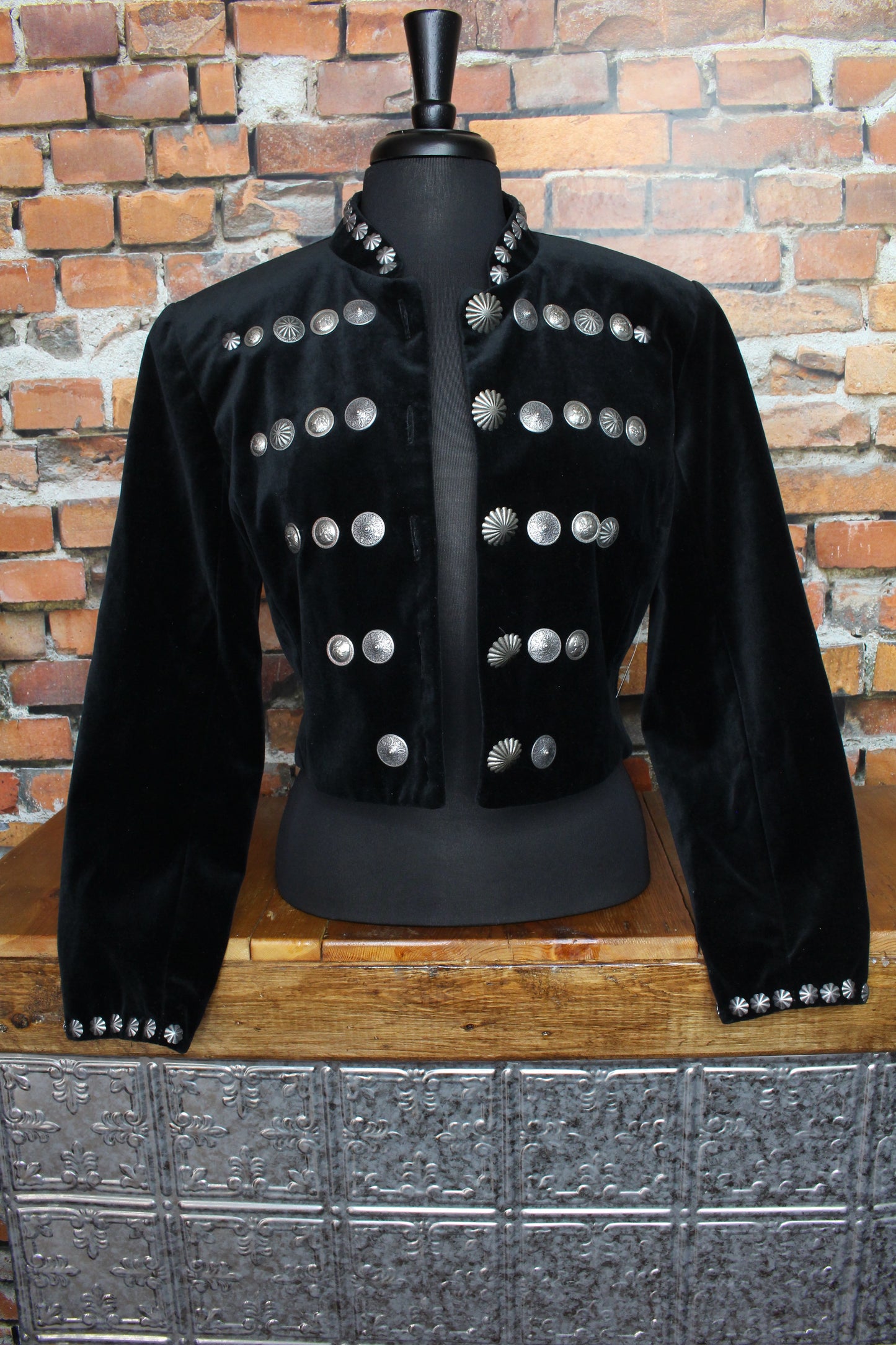 Cropped Velvet Jacket