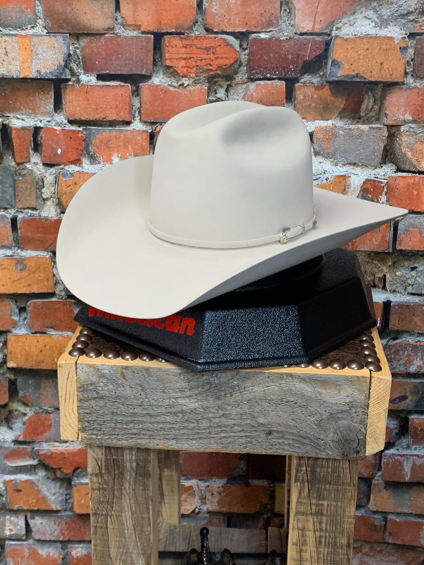 200X SILVER BELLY FELT HAT American Hat Company