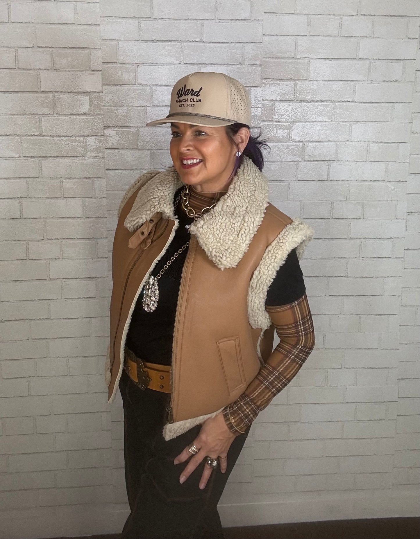 Sherpa Lined Vest (2 Colors)