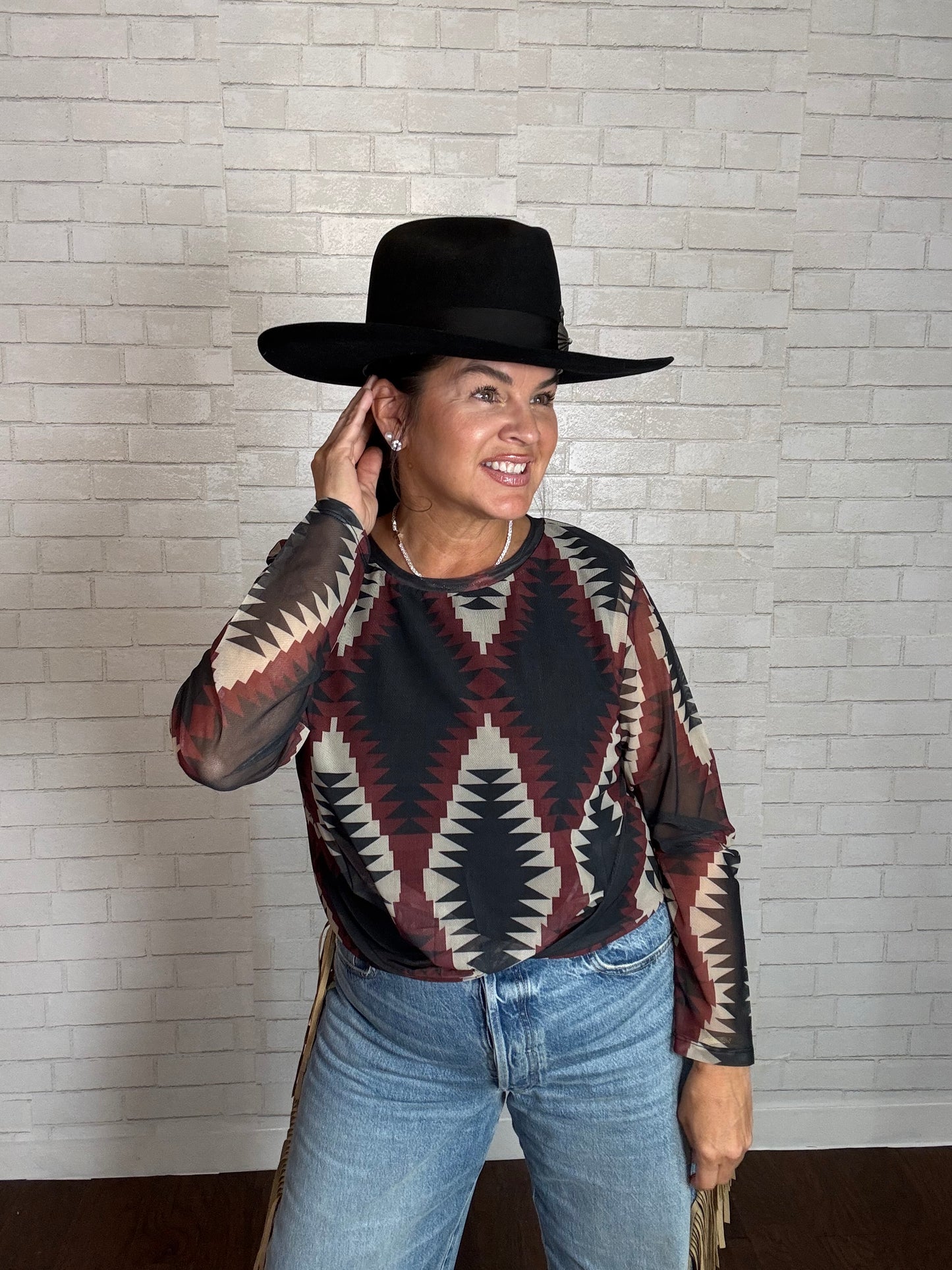The Liona Top