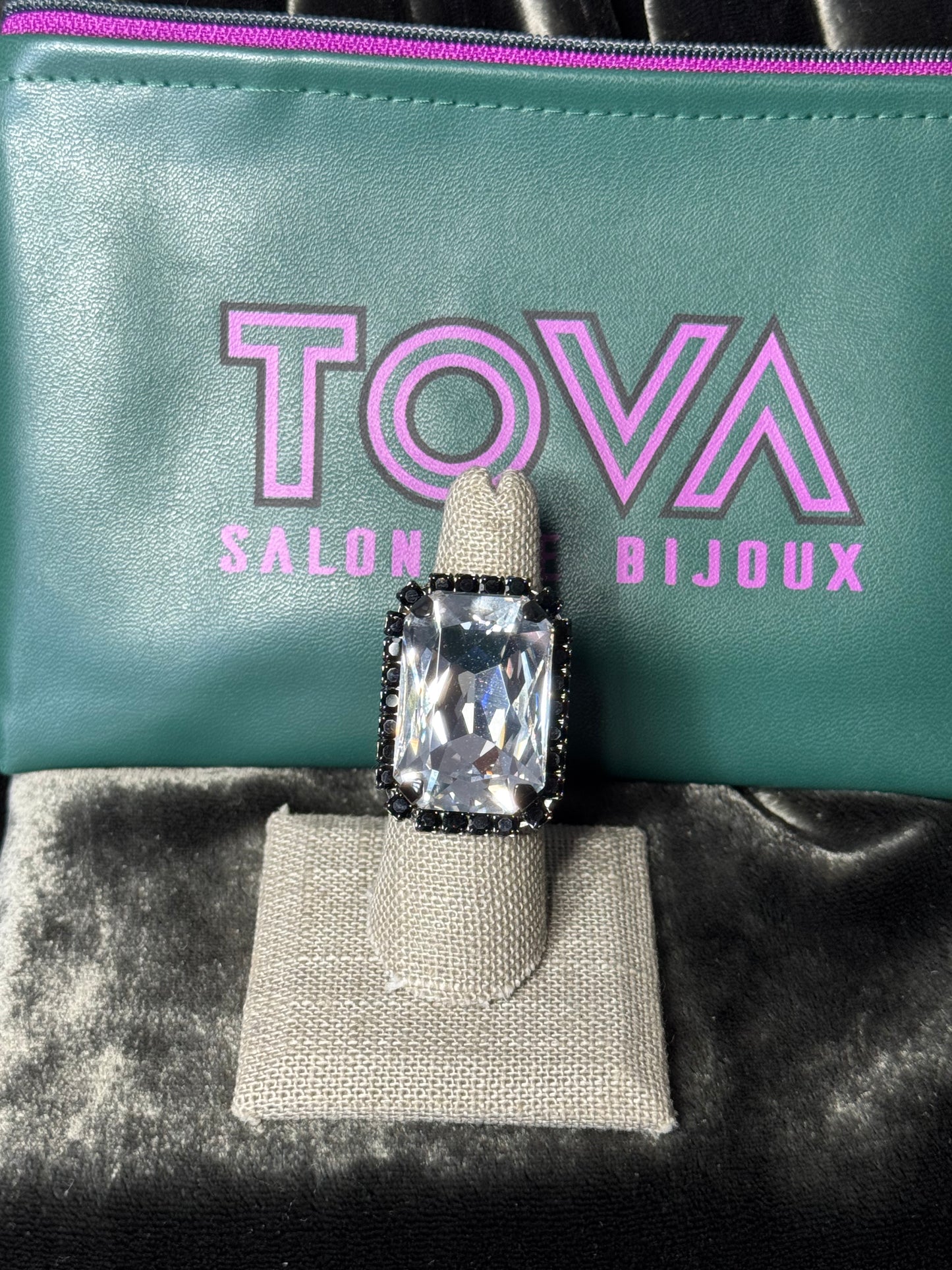 Mini Soleil Ring w/trim in Gunmetal/Clear Crystal
