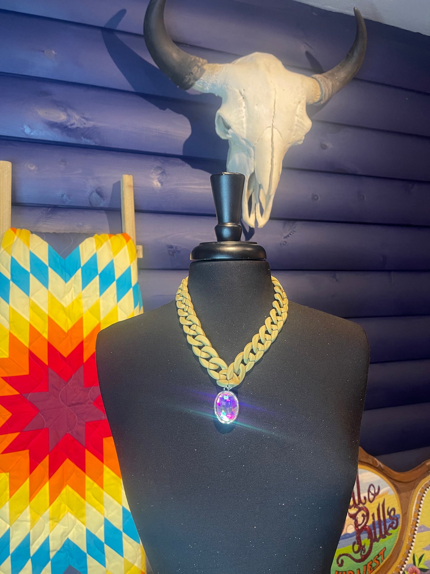 Fashion Link Necklace W/Pendant Black & Taupe