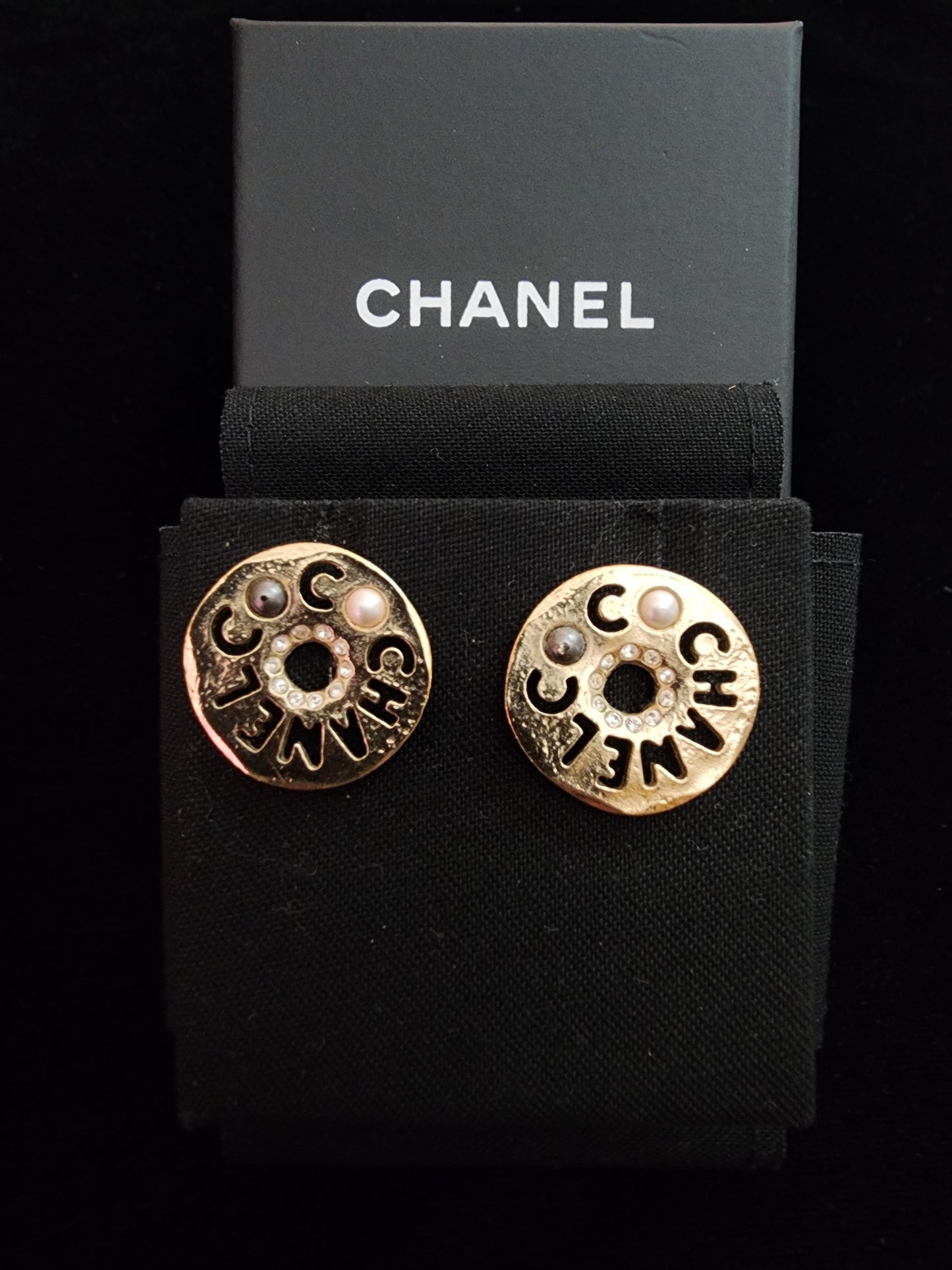 Pre-Loved Chanel Earrings