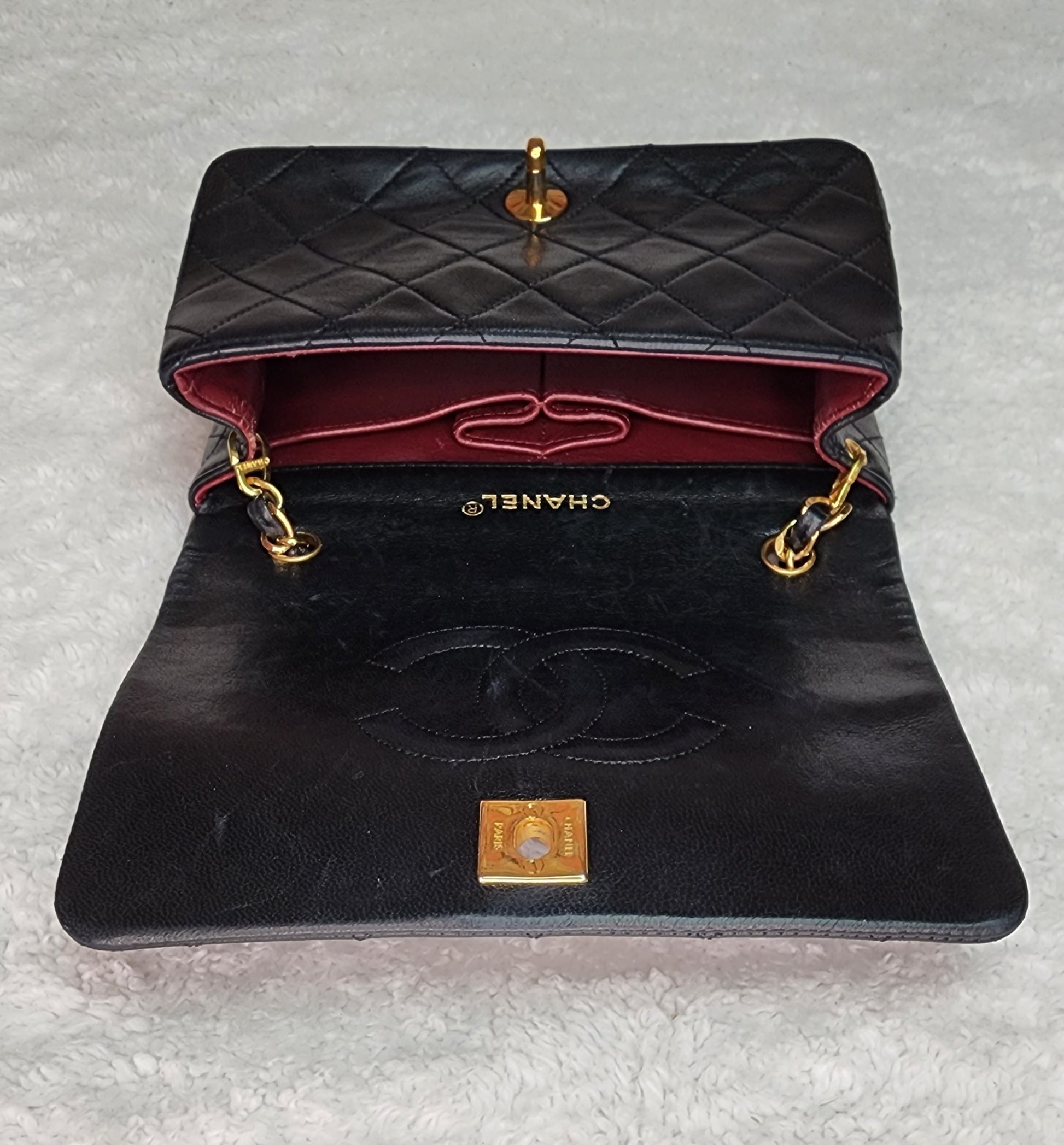 chanel double flap bag small black