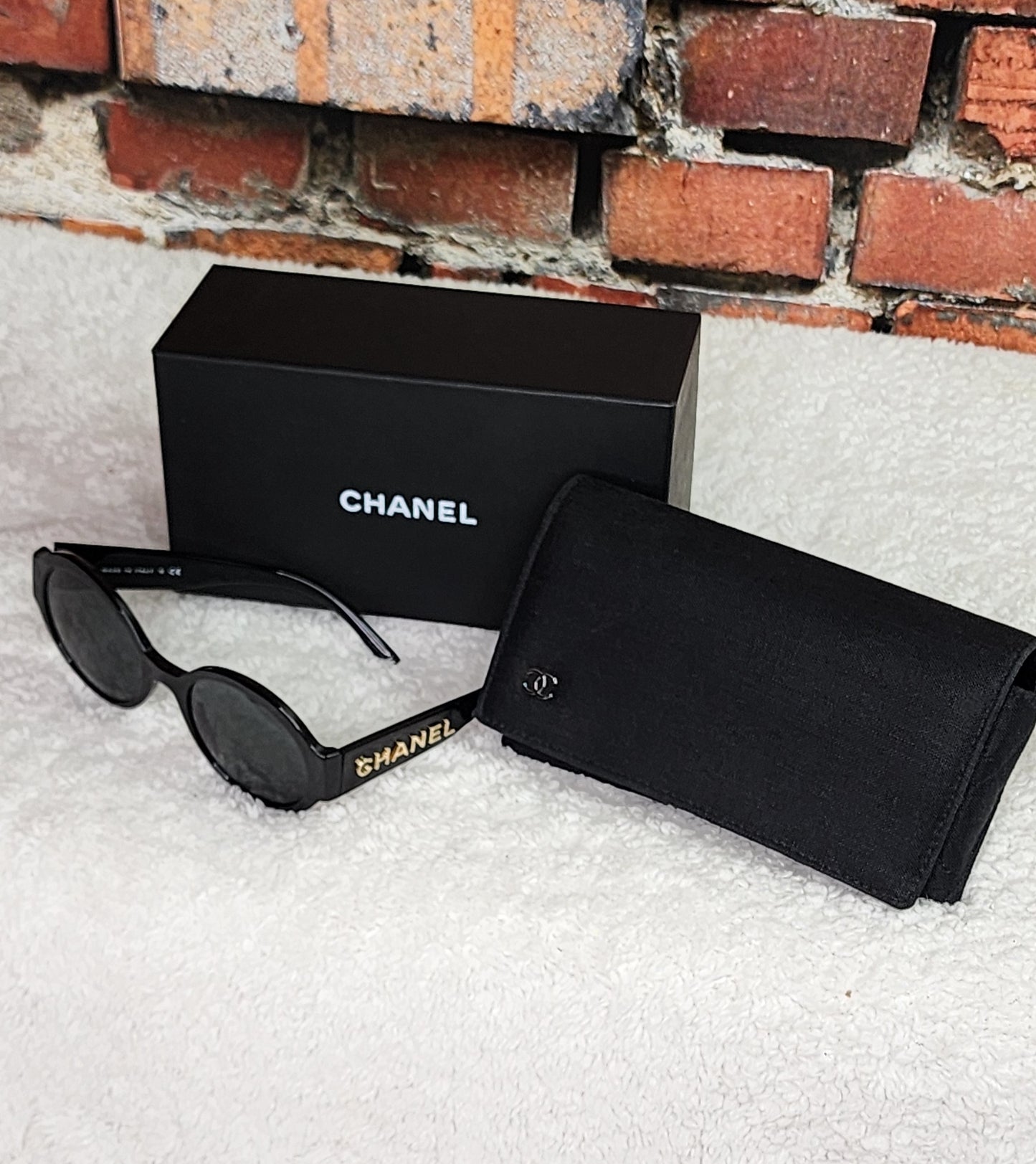Pre-Loved Chanel Sunglasses