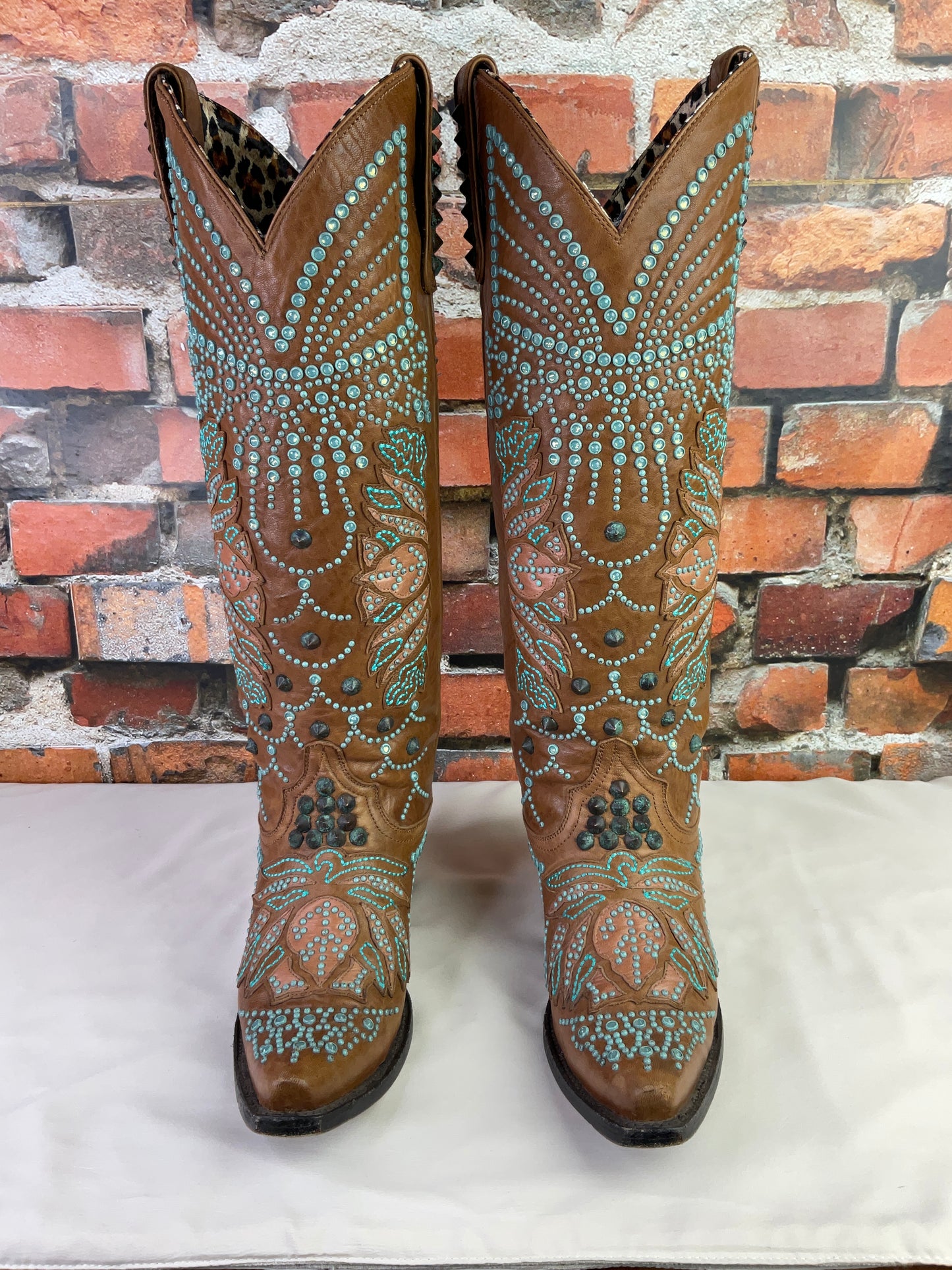 Victoria Spiked Cognac Boots