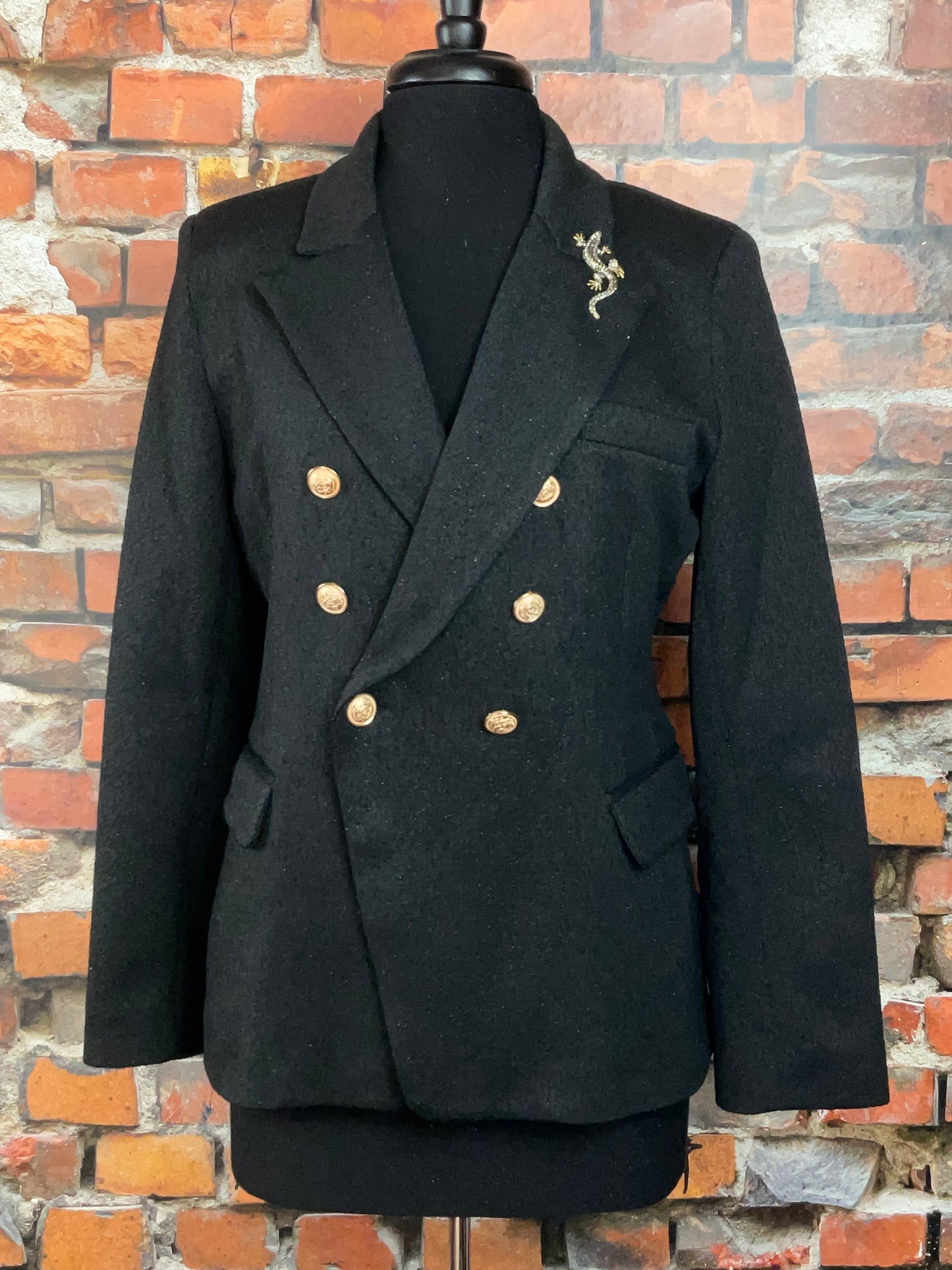 Gold Lame DB Blazer with Lizard Broach